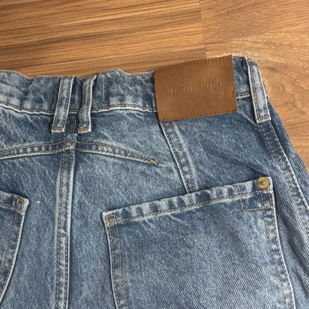 New Free People Good Luck Mid-rise Barrel Jeans Sz 25 Light Beam Jeans Distress
